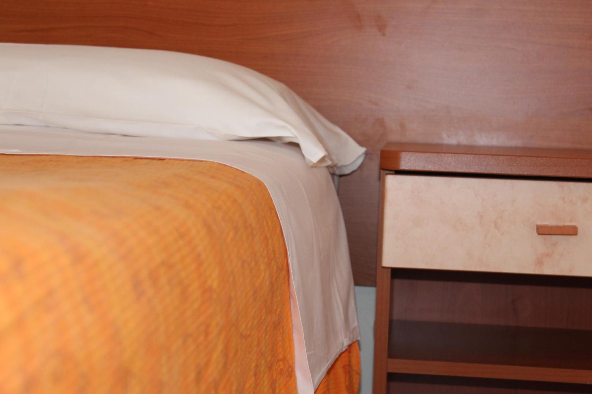 Hotel Holiday Sunshine Summer Мизано-Адриатико Номер фото